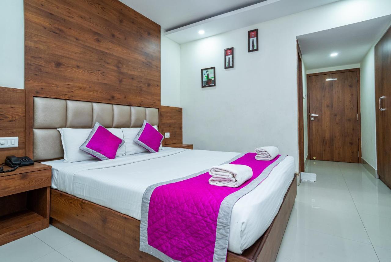 Nexstay Crystal Residency Kozhikode Buitenkant foto