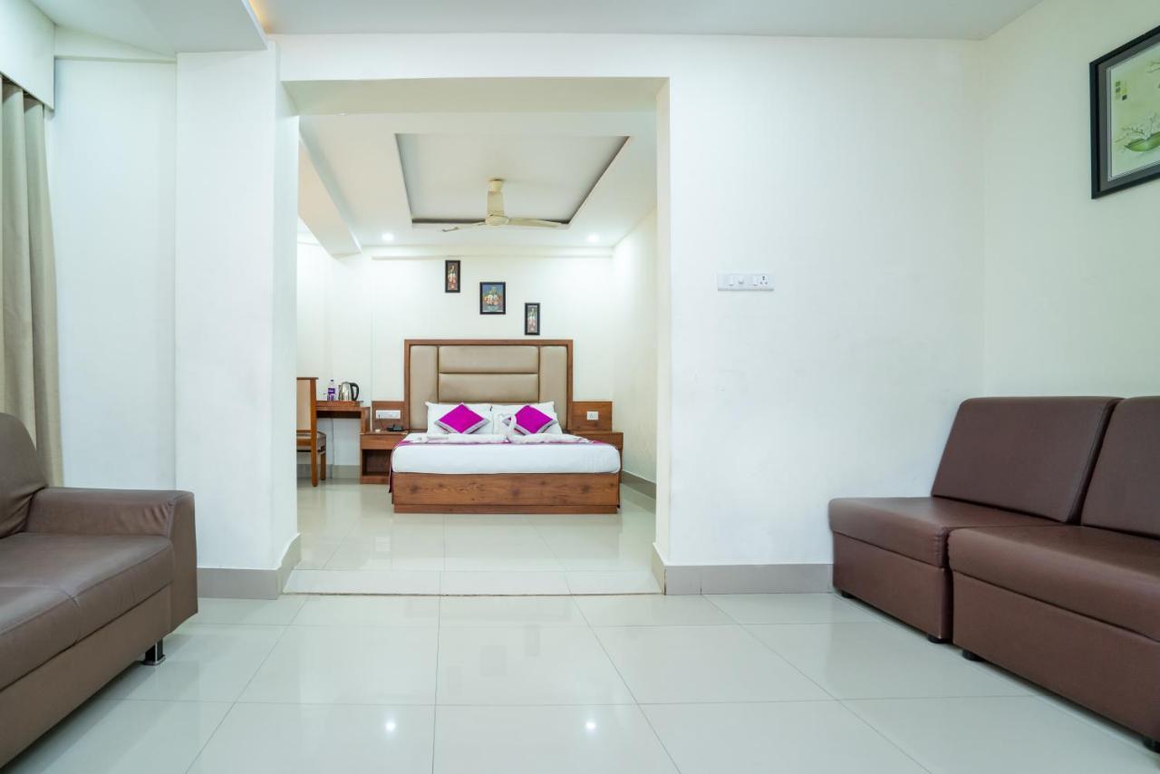 Nexstay Crystal Residency Kozhikode Buitenkant foto