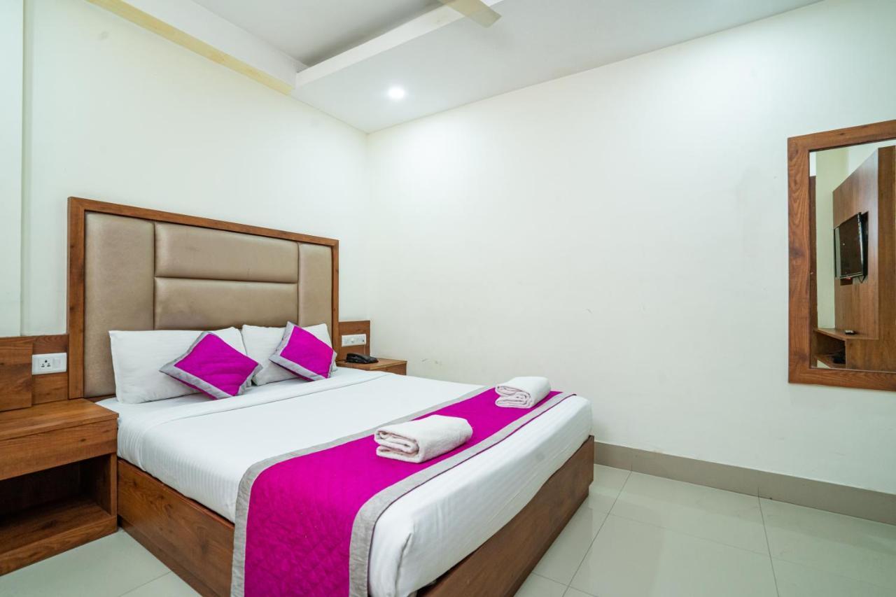 Nexstay Crystal Residency Kozhikode Buitenkant foto