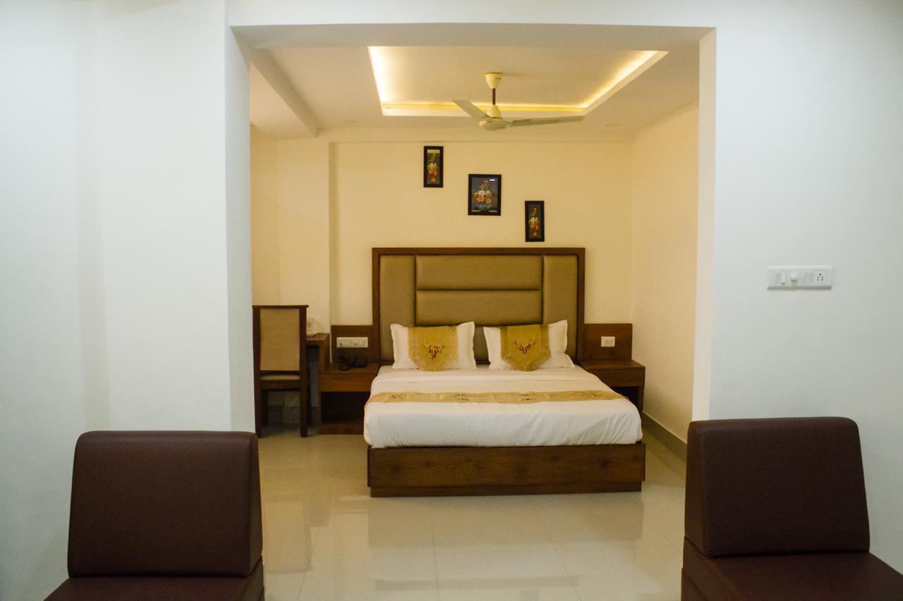 Nexstay Crystal Residency Kozhikode Buitenkant foto