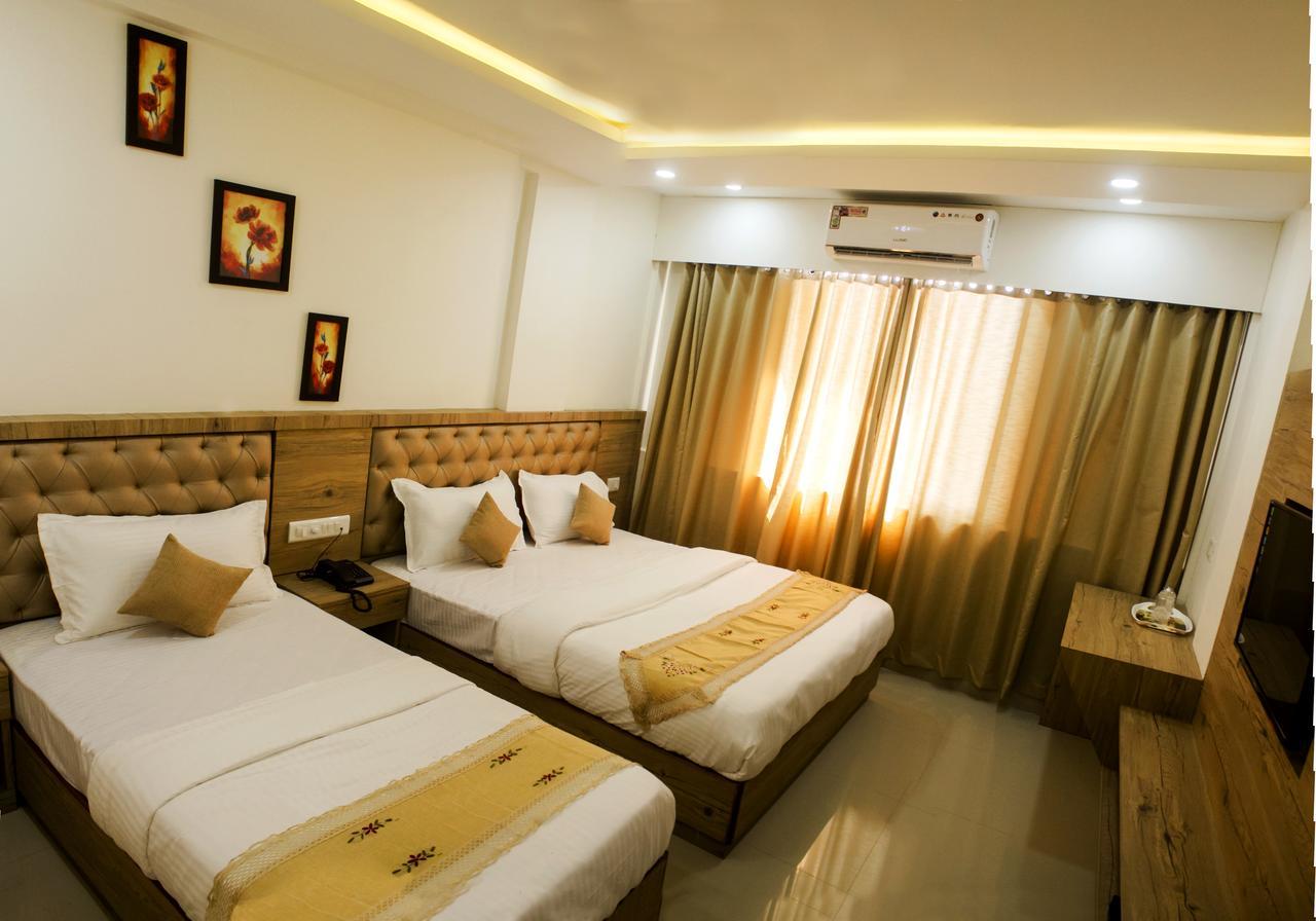 Nexstay Crystal Residency Kozhikode Buitenkant foto