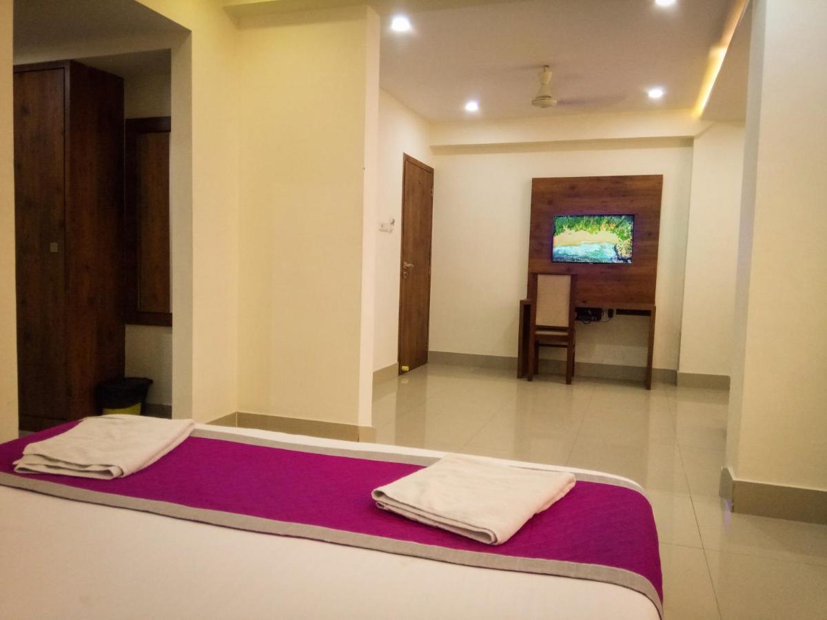 Nexstay Crystal Residency Kozhikode Buitenkant foto