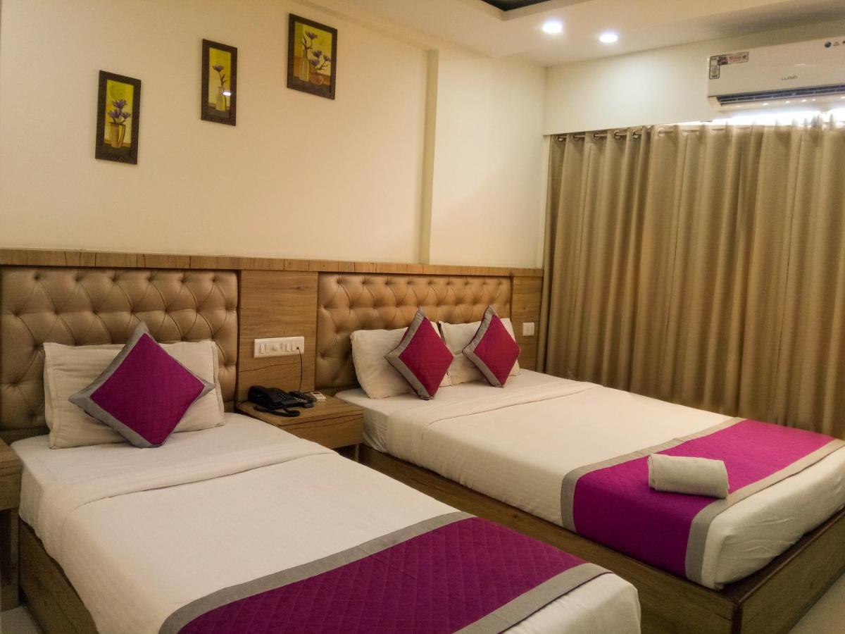 Nexstay Crystal Residency Kozhikode Buitenkant foto